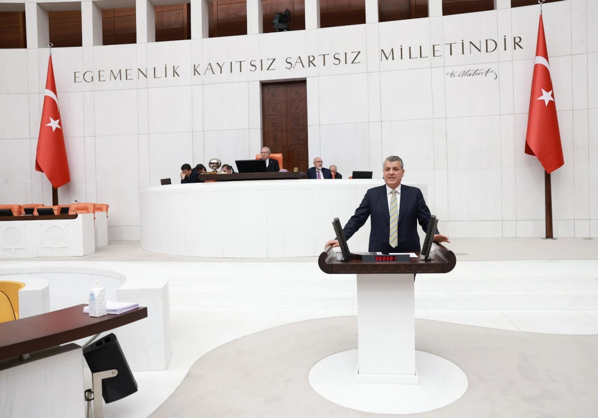 &ldquo;23 Nisan gurur ve destan tarihimizdir&rdquo;