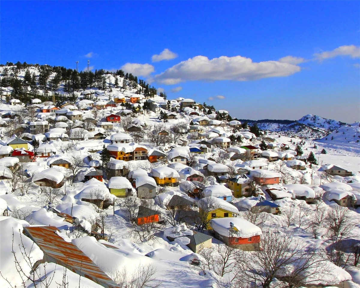 500 YILLIK M&Uuml;LKİYET  SORUNU &Ccedil;&Ouml;Z&Uuml;LD&Uuml;