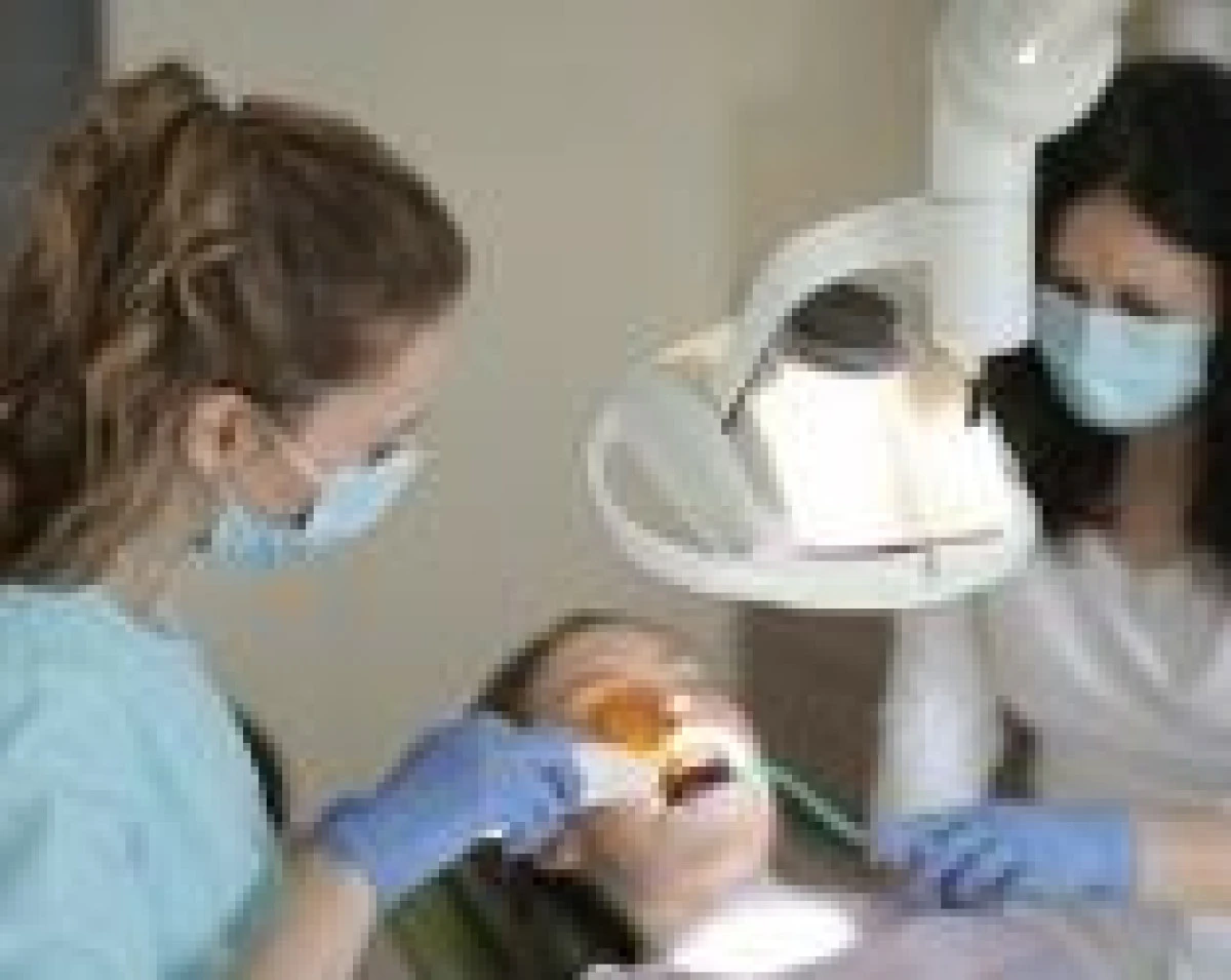 Ağızda Oluşan Enfeksiyonlar Zamanla T&uuml;m V&uuml;cudu Etkileyebilir!