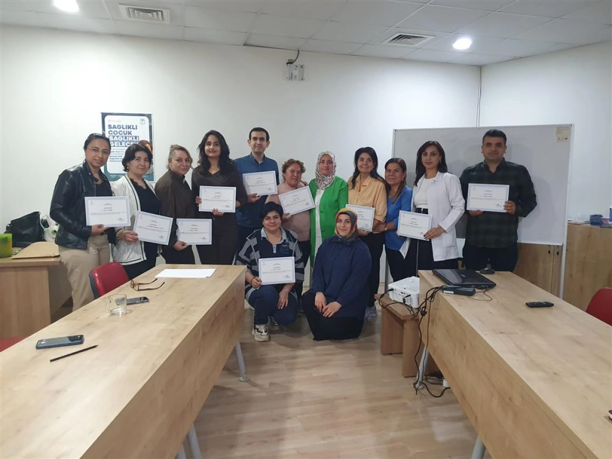 Anne S&uuml;t&uuml; ve Emzirme Danışmanlığı Eğitimi