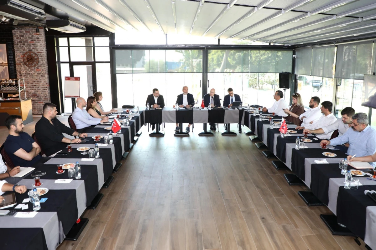 “AOSB artık sınırları aşan  yatırım üssü haline geldi”