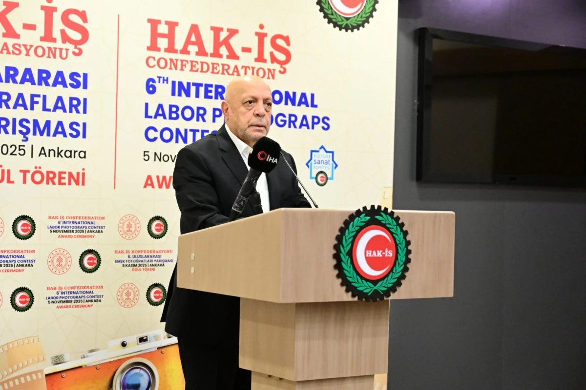 ARSLAN: “HER YIL ARALIK AYINDA  TEKRAR EDİLEN BİR TİYATRO VAR”