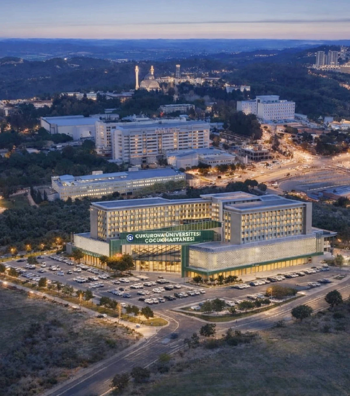 Balcalı kamp&uuml;s&uuml;ne  &ccedil;ocuk hastanesi