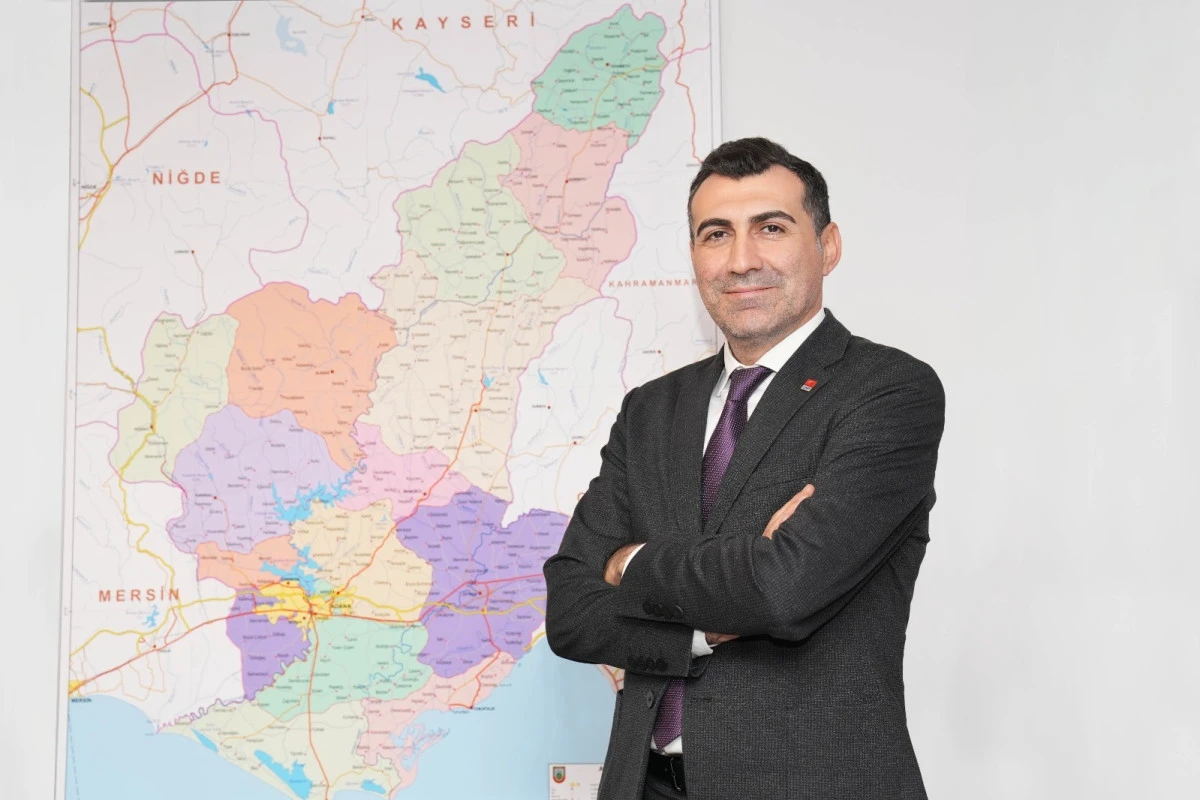 CHP &ouml;rg&uuml;tleri  sahaya iniyor