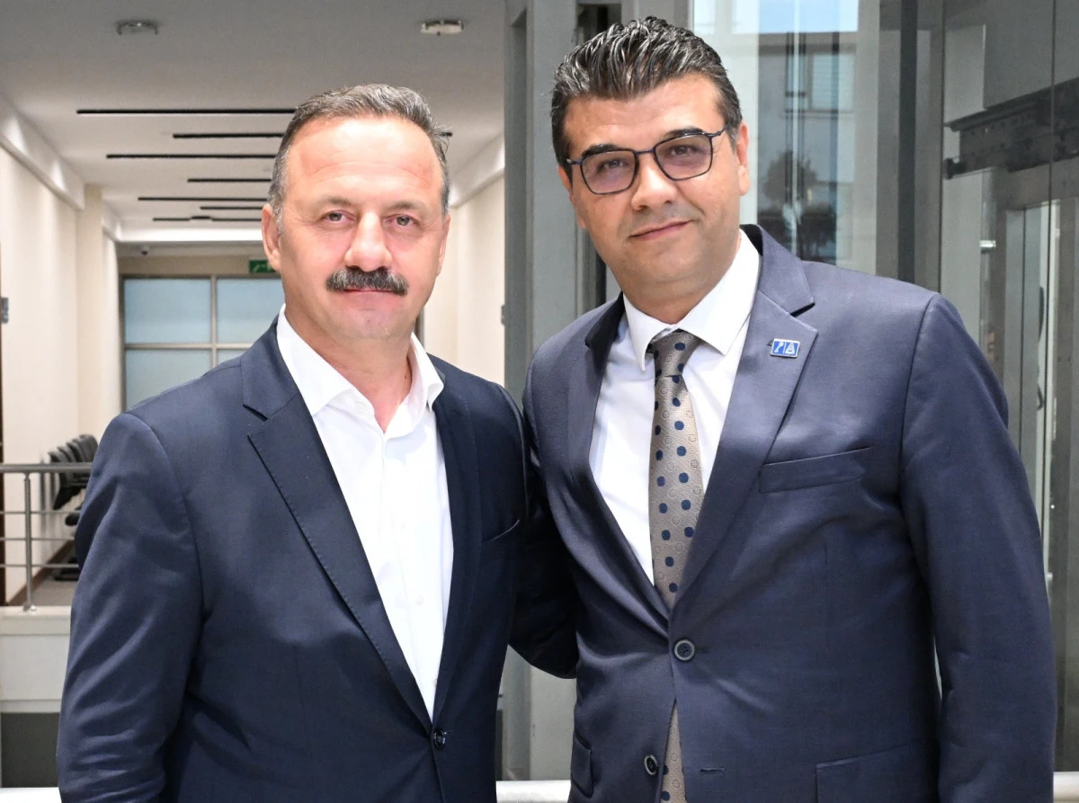 “Devlet ciddiyetini zedeleyen görüntüler”