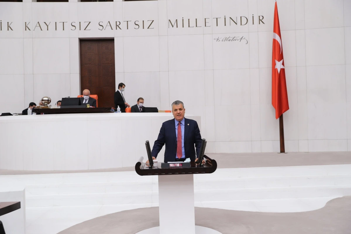 &ldquo;Emeklilerimize 'yaşama, &ouml;l'  dayatmasından vazge&ccedil;ilsin&rdquo;