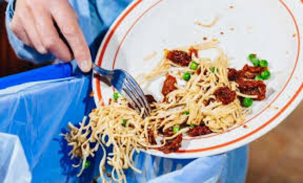 GIDA İSRAFININ BEDELİ  200 MİLYAR LİRA BULUYOR