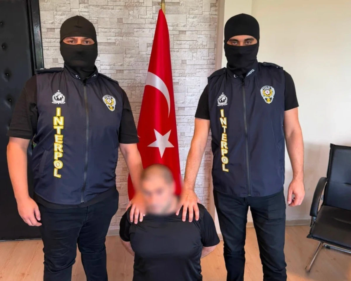 G&uuml;rcistan&rsquo;da kıskıvrak yakalandılar