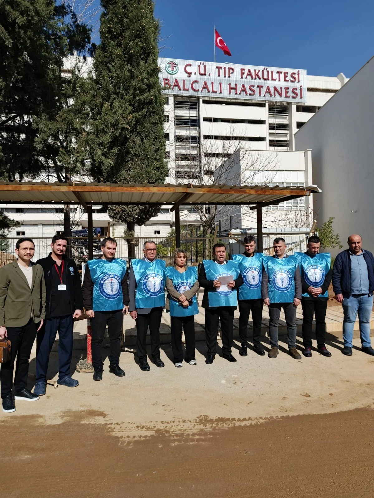 &ldquo;Hakkımız verilene kadar eyleme devam&rdquo;