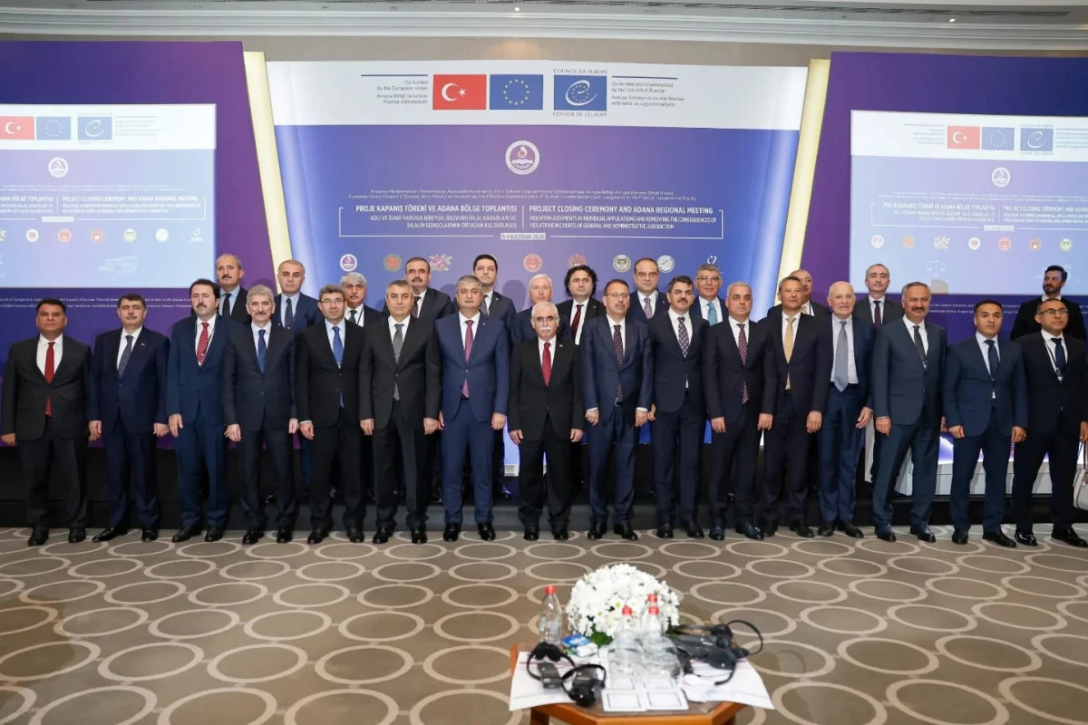 “Hukuk düzeninin itibarı  ancak adaletle korunabil