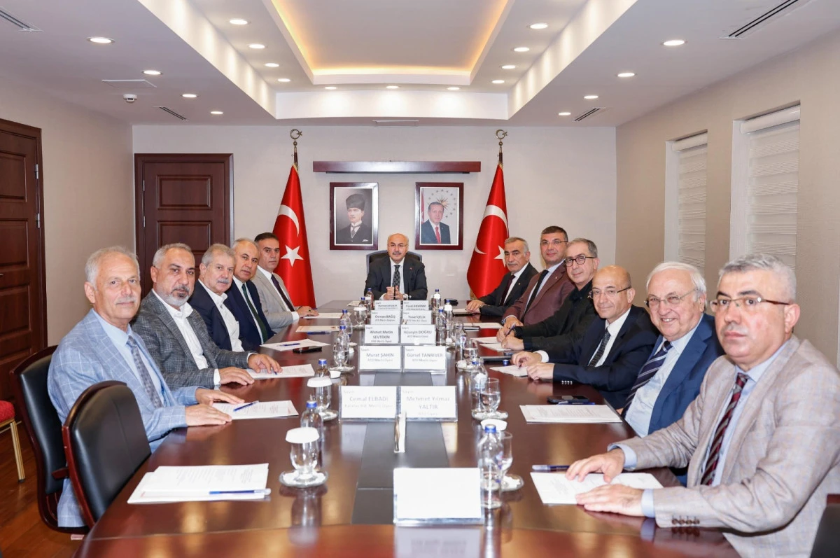 Karataş Su Ürünleri Sera OSB toplantısı yapıldı