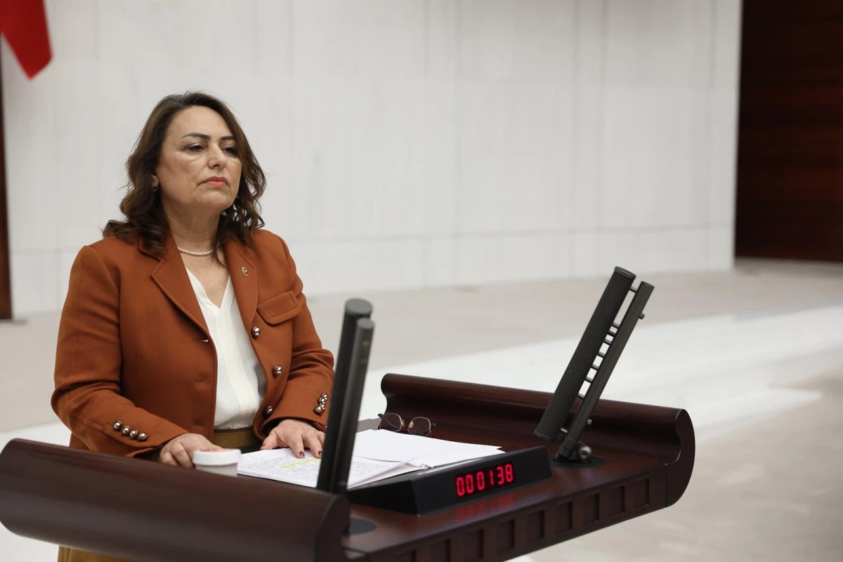 &ldquo;Mezuniyet bir yıl daha ertelenmesin&rdquo;