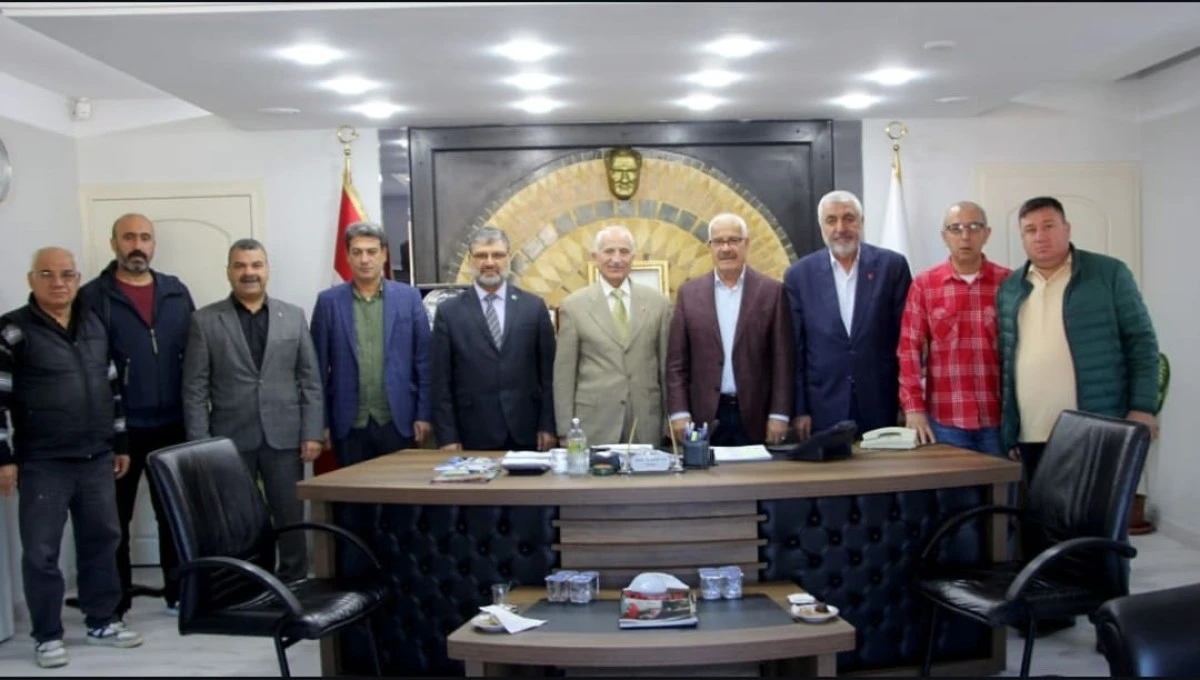 Muhammet Çelebi Keyhıdır’dan Şoförler Haftası Mesajı: “Alın teriyle çalışan tüm şoför esnafımızın yanındayız”