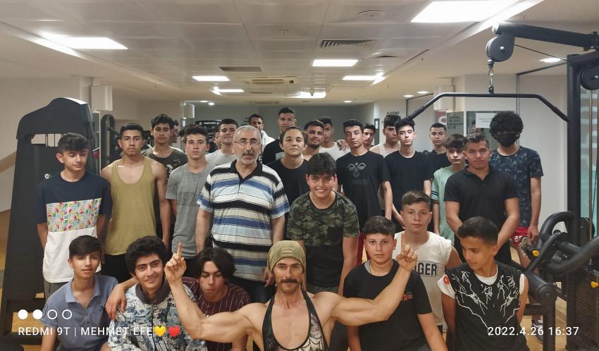 Yüreğir Spor Kompleksi’ne  Gençlerden yoğun ilgi!