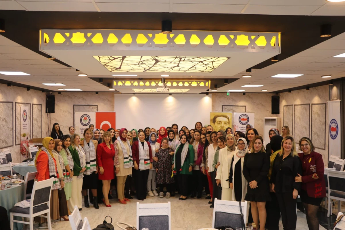 “Onların direnci bize insanlığın onurunu yeniden hatırlatıyor”