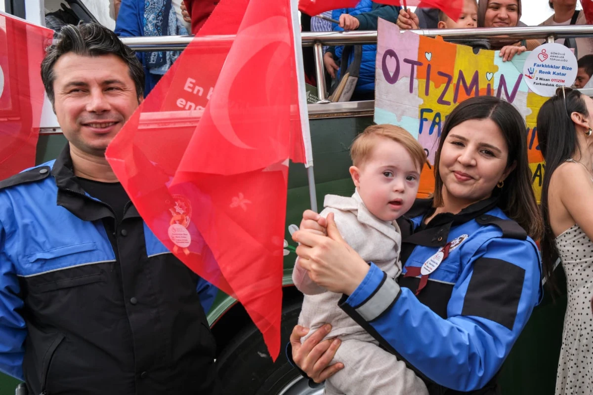 Otizmli &ccedil;ocuklar i&ccedil;in sevgi dolu bir şehir turu