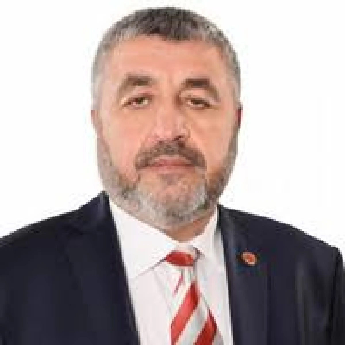 &ldquo;Sanayicinin &ouml;n&uuml;ndeki  engeller kaldırılmalıdır&rdquo;
