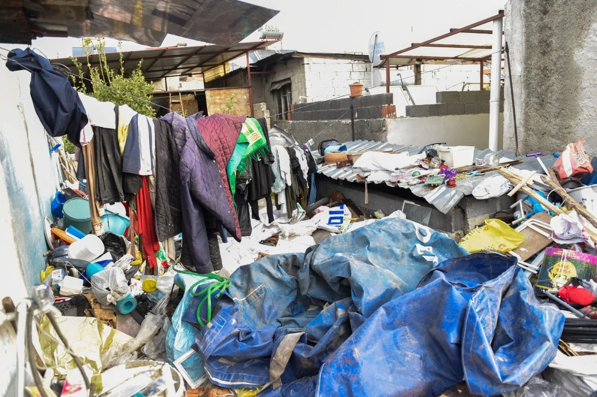 SEYHAN&rsquo;DA &ldquo;&Ccedil;&Ouml;P EV&rdquo; OPERASYONU