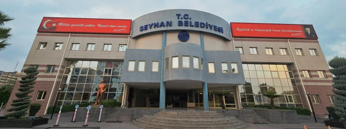 Seyhan’dan “satılık mahalle” açıklaması