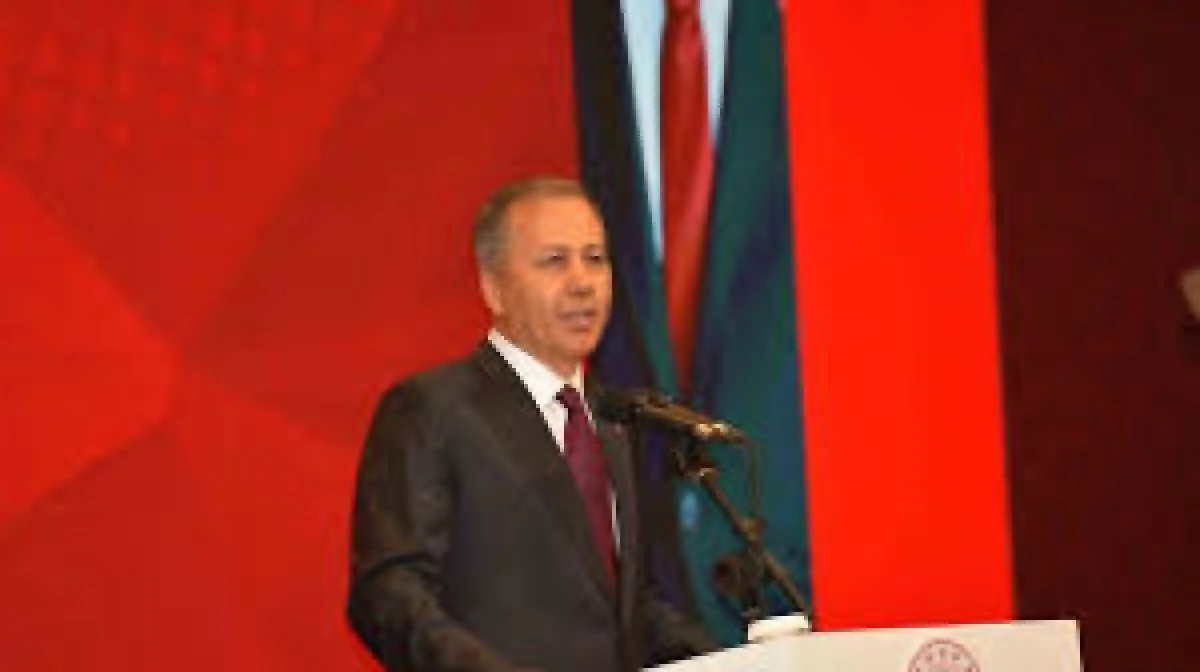 Siber su&ccedil;lara 200 g&ouml;zaltı