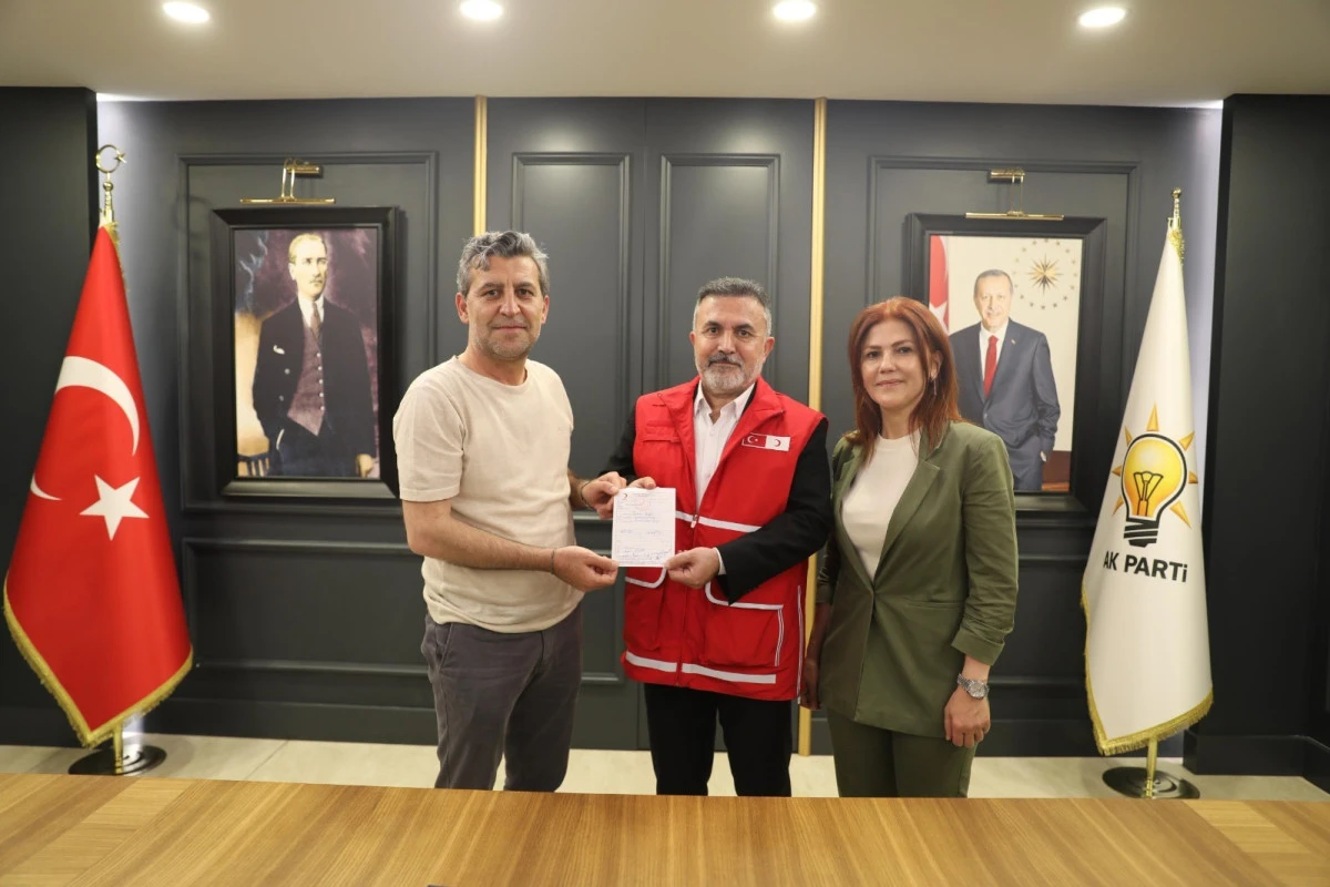 &ldquo;T&uuml;rk Kızılay milletimizin  vicdanını temsil ediyor&rdquo;