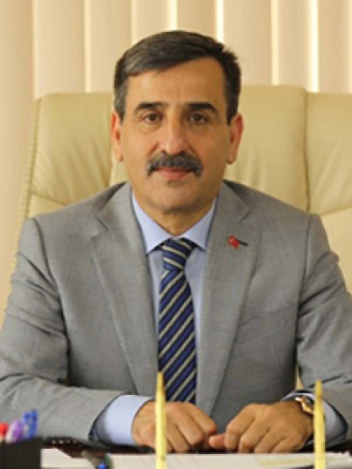 T&uuml;rkiye Kamu-Sen&rsquo;den  memura ek zam talebi