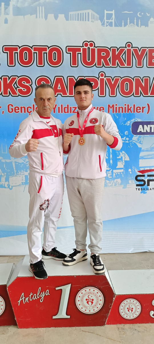 Türkiye şampiyonasına Öz Hilal damgası