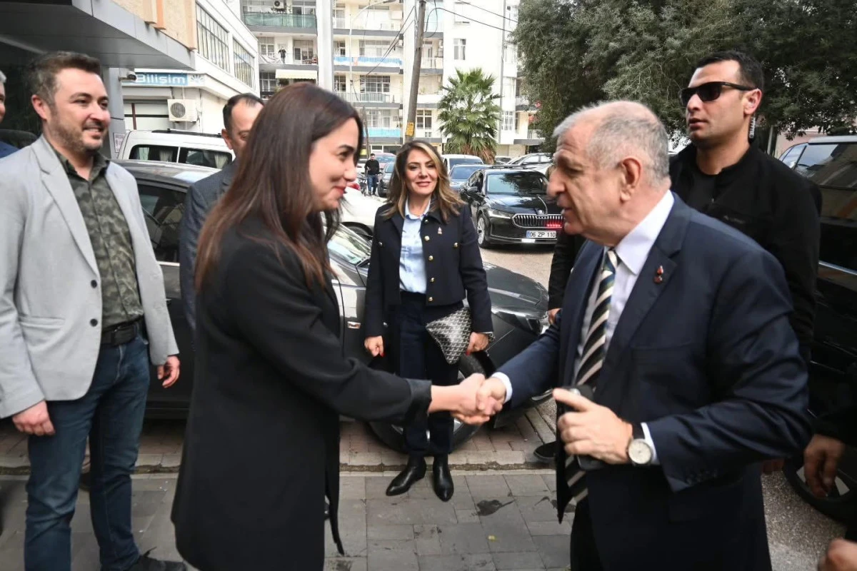 &Uuml;mit &Ouml;zdağ, Canan Aksu&rsquo;yu tebrik etti