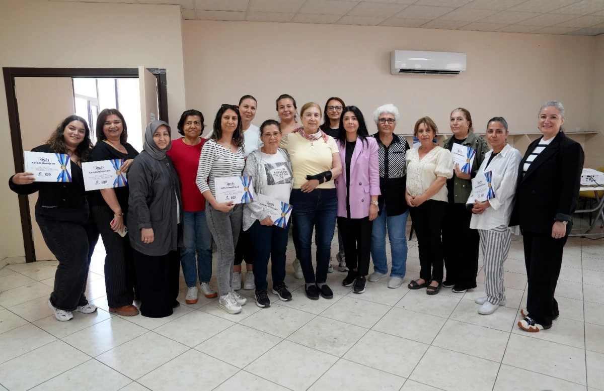 Üreten kadınlara dijital pazarlama eğitimi