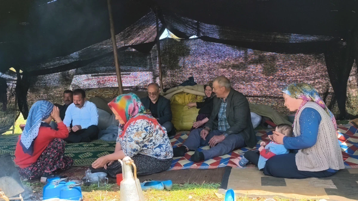 Y&ouml;r&uuml;k k&uuml;lt&uuml;r&uuml;n&uuml;n yaşayan mirası:  Sarıke&ccedil;ililer g&ouml;&ccedil; yolunda